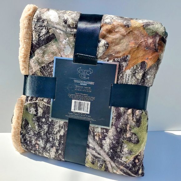 Camo Blanket - Luxury Berber Throw - Picture 3 of 9